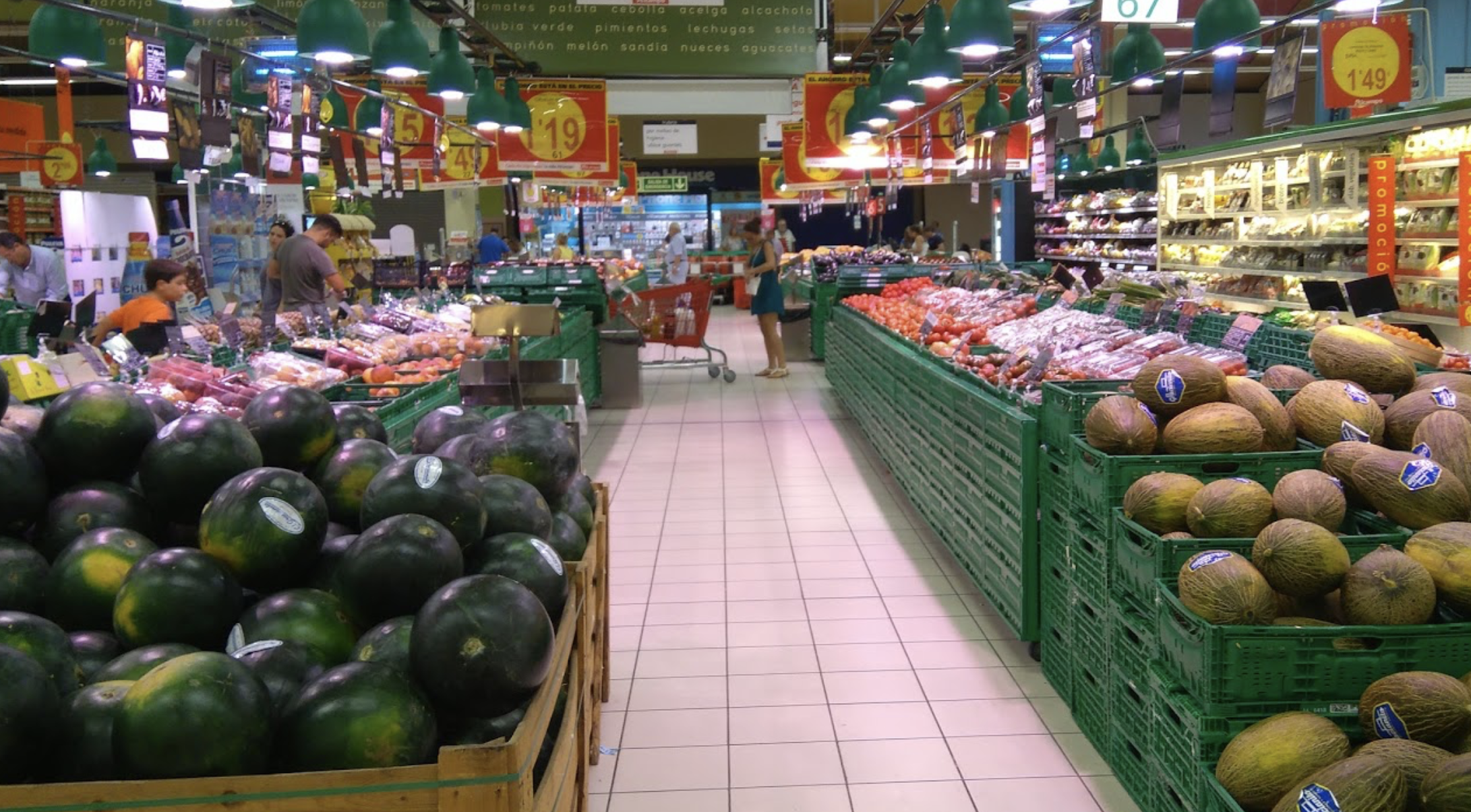 Interior del Alcampo de Jerez, en una imagen de Google.