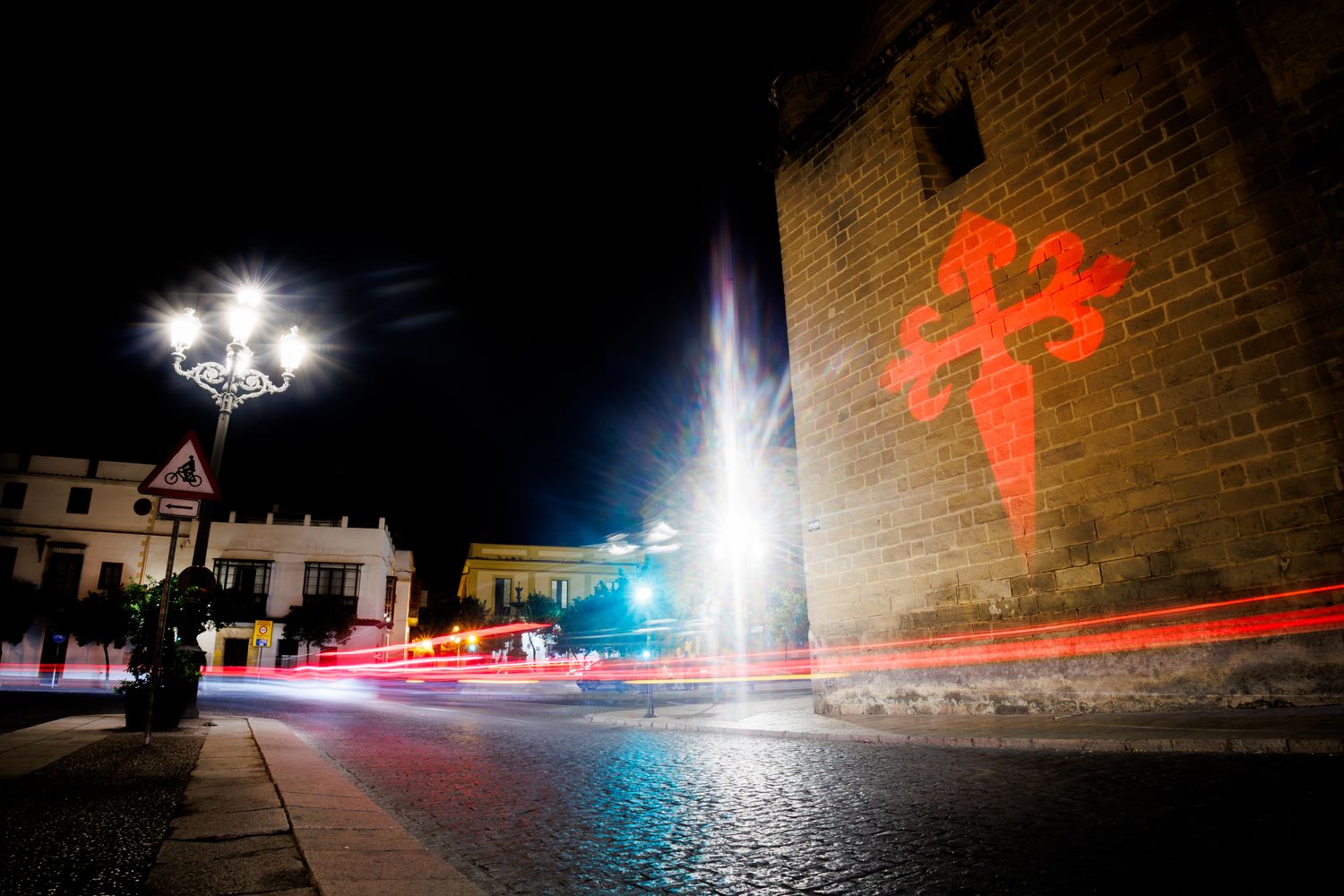 La iglesia de Santiago de Jerez, uno de los edificios que se apagarán por la Hora del Planeta.