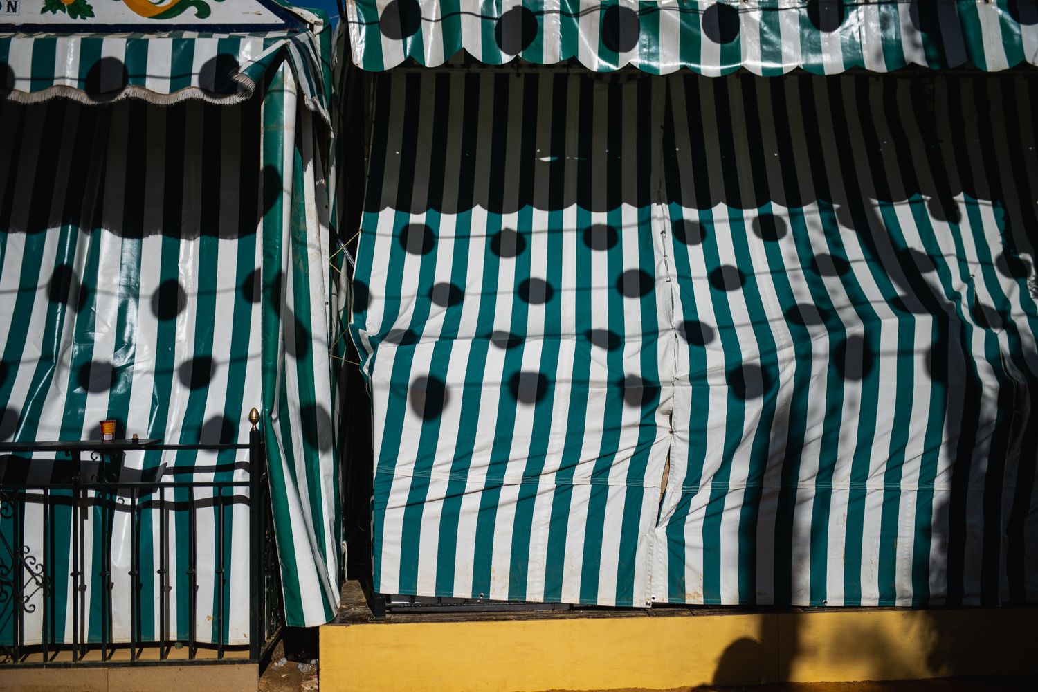 Una caseta en la Feria de Sevilla, este pasado miércoles.