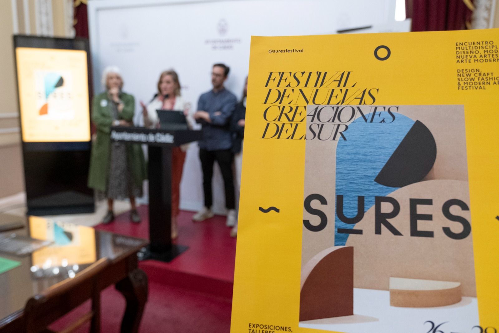 Cádiz inaugura el Festival de Nuevas Creaciones Sures.